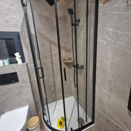 Sloneczny Brzeg Ekskluzywne Z Jacuzzi Apartmán