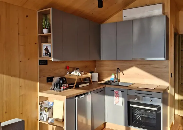 Sloneczny Brzeg Ekskluzywne Z Jacuzzi Tegoborze